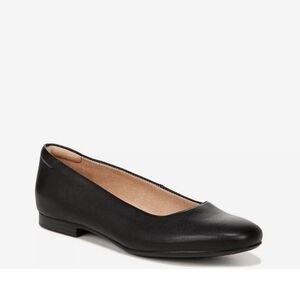 Naturalizer Kari Ballet Flat Black Leather Womens